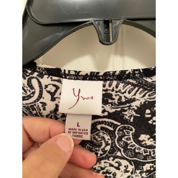 Yvos Black & White Paisley Long Sleeve Blouse WOMEN LARGE 100% Polyester - Picture 4 of 13